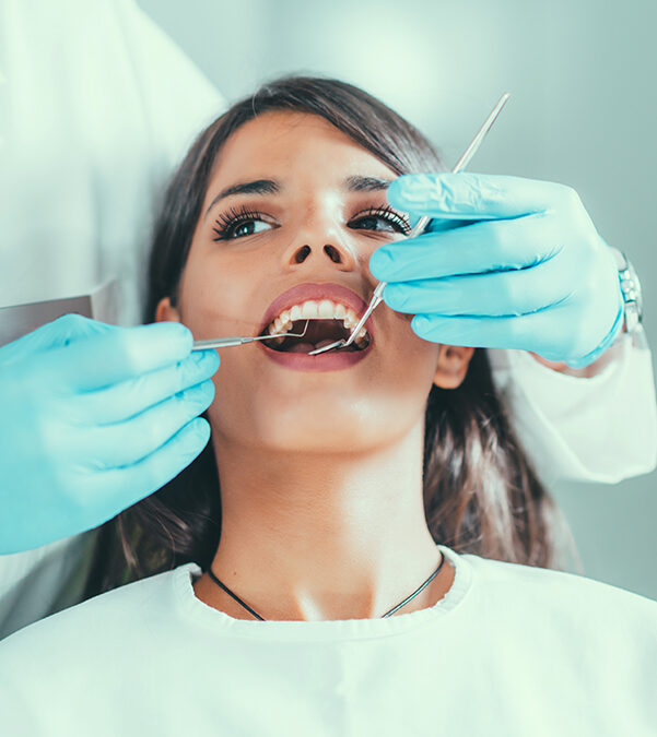 What are the risks associated with intravenous dental sedation?